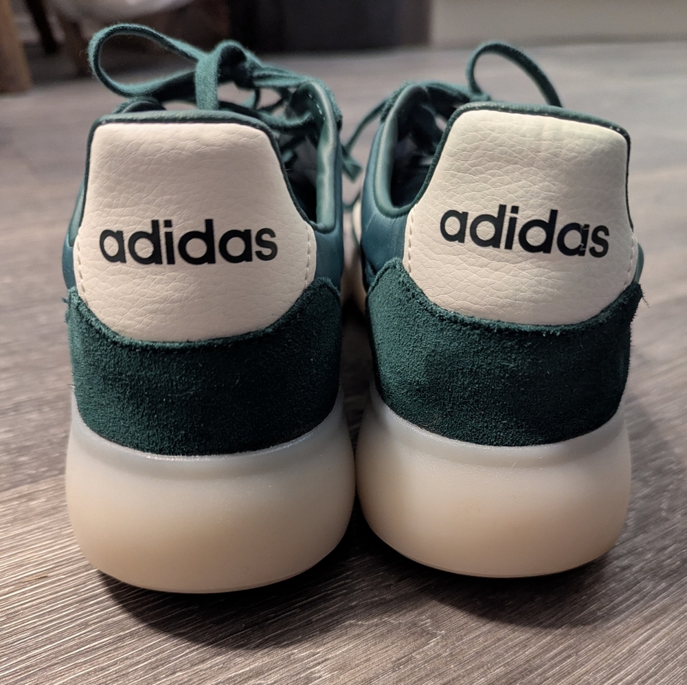 Adidas Men's Size 10 Forest Green Sneakers - Picture 6 of 7